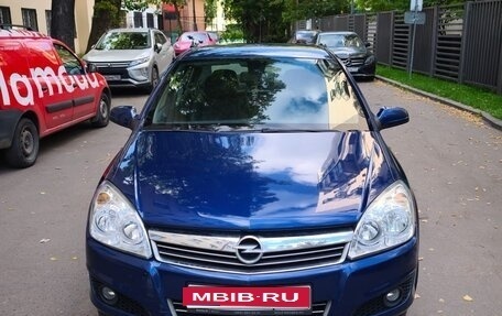 Opel Astra H, 2008 год, 490 000 рублей, 1 фотография