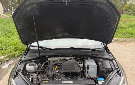 Volkswagen Golf VII, 2019 год, 1 730 000 рублей, 12 фотография