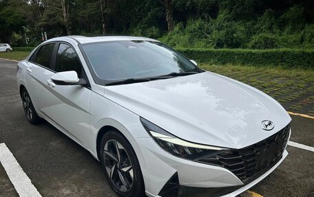 Hyundai Elantra, 2022 год, 1 642 000 рублей, 6 фотография