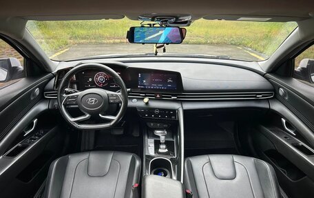 Hyundai Elantra, 2022 год, 1 642 000 рублей, 15 фотография