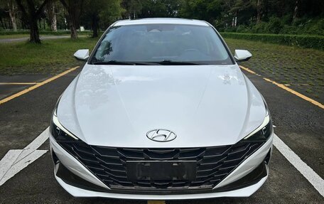 Hyundai Elantra, 2022 год, 1 642 000 рублей, 13 фотография