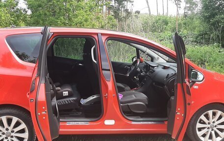 Opel Meriva, 2012 год, 810 000 рублей, 10 фотография