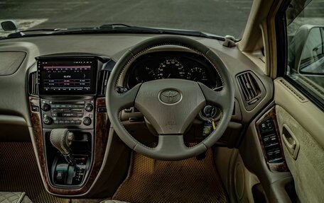 Toyota Harrier, 1999 год, 640 000 рублей, 13 фотография