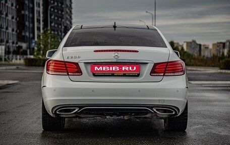 Mercedes-Benz E-Класс, 2013 год, 2 095 000 рублей, 9 фотография