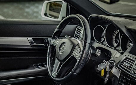 Mercedes-Benz E-Класс, 2013 год, 2 095 000 рублей, 20 фотография