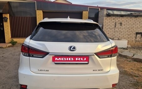 Lexus RX IV рестайлинг, 2021 год, 6 500 000 рублей, 2 фотография