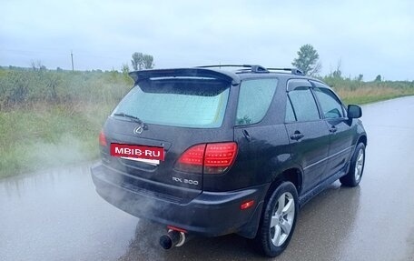 Lexus RX IV рестайлинг, 2002 год, 800 000 рублей, 3 фотография