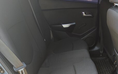KIA Rio III рестайлинг, 2014 год, 780 000 рублей, 13 фотография