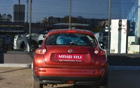 Nissan Juke II, 2011 год, 950 000 рублей, 6 фотография