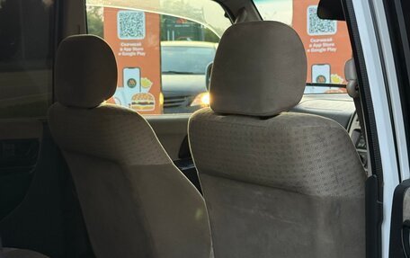 Mitsubishi Pajero iO, 2001 год, 350 000 рублей, 9 фотография