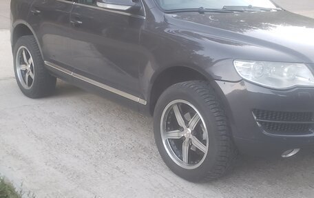 Volkswagen Touareg III, 2008 год, 1 000 000 рублей, 2 фотография
