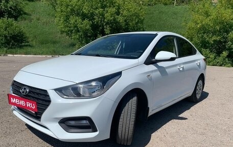 Hyundai Solaris II рестайлинг, 2017 год, 910 000 рублей, 13 фотография