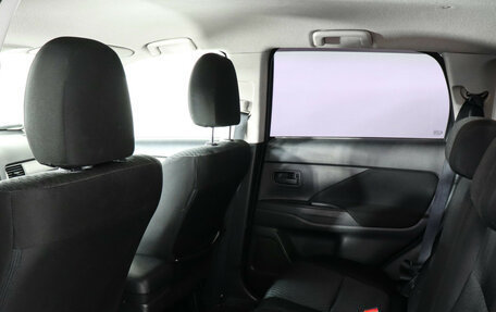 Mitsubishi Outlander III рестайлинг 3, 2014 год, 1 297 000 рублей, 12 фотография