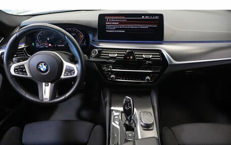 BMW 5 серия, 2021 год, 4 900 000 рублей, 9 фотография