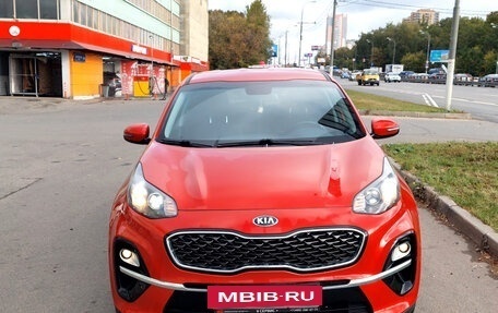 KIA Sportage IV рестайлинг, 2018 год, 2 150 000 рублей, 2 фотография