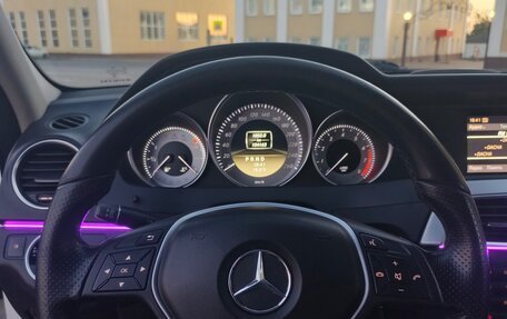 Mercedes-Benz C-Класс, 2011 год, 1 420 000 рублей, 7 фотография