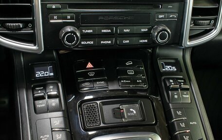 Porsche Cayenne III, 2017 год, 4 898 000 рублей, 18 фотография