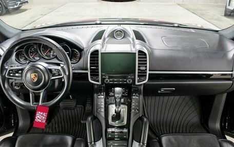 Porsche Cayenne III, 2017 год, 4 898 000 рублей, 14 фотография