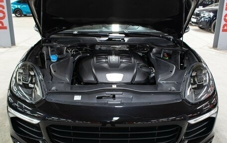 Porsche Cayenne III, 2017 год, 4 898 000 рублей, 9 фотография