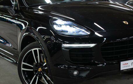 Porsche Cayenne III, 2017 год, 4 898 000 рублей, 28 фотография