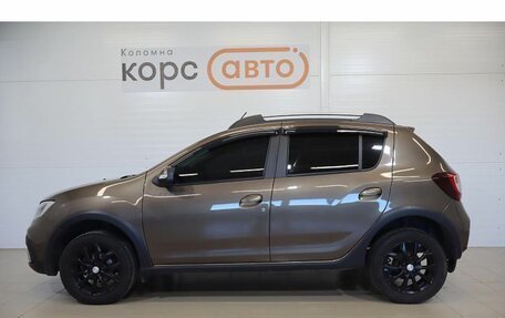 Renault Sandero II рестайлинг, 2020 год, 1 249 000 рублей, 2 фотография