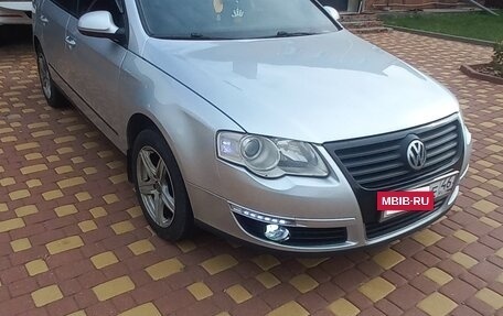 Volkswagen Passat B6, 2007 год, 580 000 рублей, 2 фотография