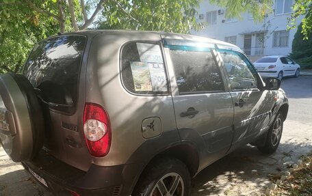 Chevrolet Niva I рестайлинг, 2010 год, 480 000 рублей, 4 фотография