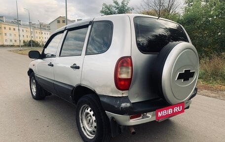 Chevrolet Niva I рестайлинг, 2003 год, 215 000 рублей, 10 фотография