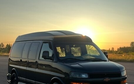 Chevrolet Express II, 2005 год, 1 990 000 рублей, 1 фотография