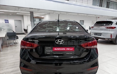 Hyundai Solaris II рестайлинг, 2017 год, 1 061 000 рублей, 10 фотография