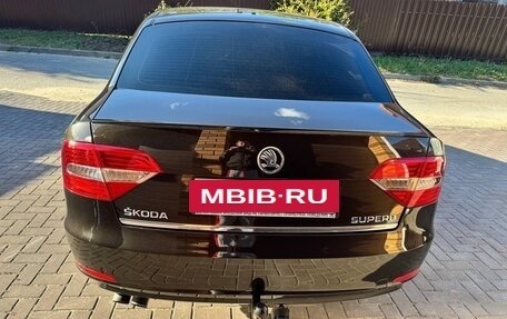 Skoda Superb III рестайлинг, 2014 год, 990 000 рублей, 11 фотография