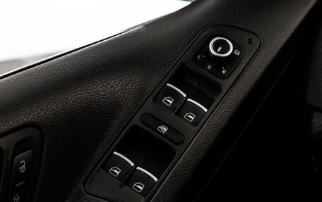 Volkswagen Tiguan I, 2011 год, 1 350 000 рублей, 13 фотография
