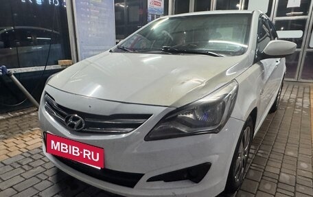 Hyundai Solaris II рестайлинг, 2016 год, 820 000 рублей, 5 фотография