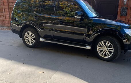 Mitsubishi Pajero IV, 2012 год, 2 000 000 рублей, 3 фотография