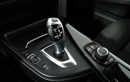 BMW 3 серия, 2017 год, 2 599 898 рублей, 17 фотография