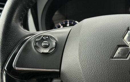 Mitsubishi Outlander III рестайлинг 3, 2016 год, 1 890 000 рублей, 16 фотография