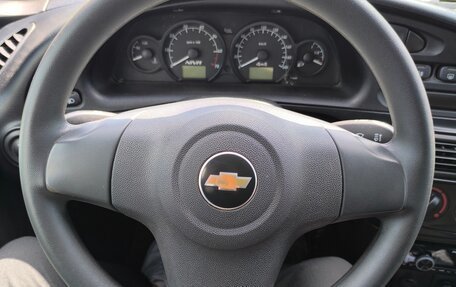 Chevrolet Niva I рестайлинг, 2018 год, 660 000 рублей, 13 фотография