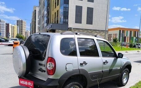 Chevrolet Niva I рестайлинг, 2018 год, 660 000 рублей, 8 фотография