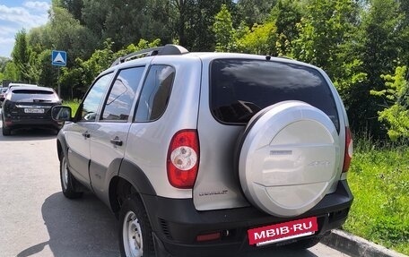 Chevrolet Niva I рестайлинг, 2018 год, 660 000 рублей, 6 фотография