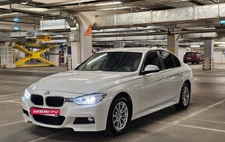 BMW 3 серия, 2015 год, 1 350 000 рублей, 10 фотография