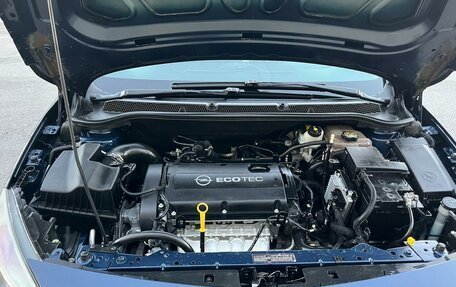 Opel Astra J, 2011 год, 850 000 рублей, 3 фотография