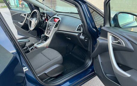 Opel Astra J, 2011 год, 850 000 рублей, 8 фотография