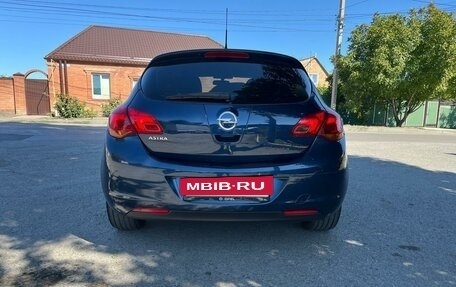 Opel Astra J, 2011 год, 850 000 рублей, 10 фотография