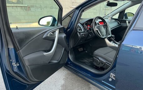 Opel Astra J, 2011 год, 850 000 рублей, 21 фотография