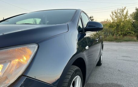 Opel Astra J, 2011 год, 850 000 рублей, 22 фотография
