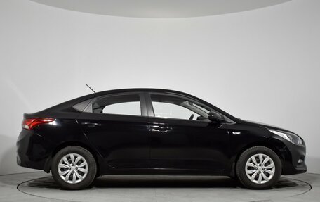 Hyundai Solaris II рестайлинг, 2018 год, 1 190 000 рублей, 4 фотография
