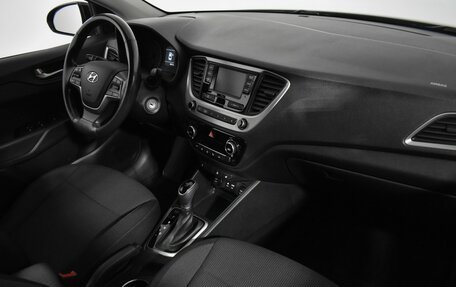 Hyundai Solaris II рестайлинг, 2018 год, 1 190 000 рублей, 13 фотография