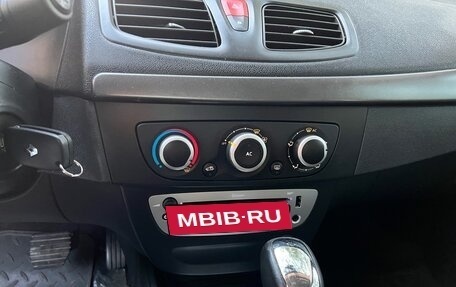 Renault Fluence I, 2013 год, 860 000 рублей, 10 фотография