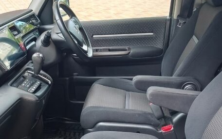 Honda Stepwgn IV, 2015 год, 2 120 000 рублей, 9 фотография