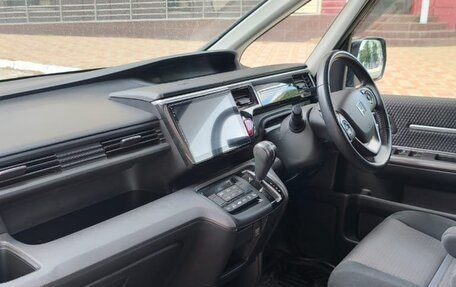 Honda Stepwgn IV, 2015 год, 2 120 000 рублей, 5 фотография